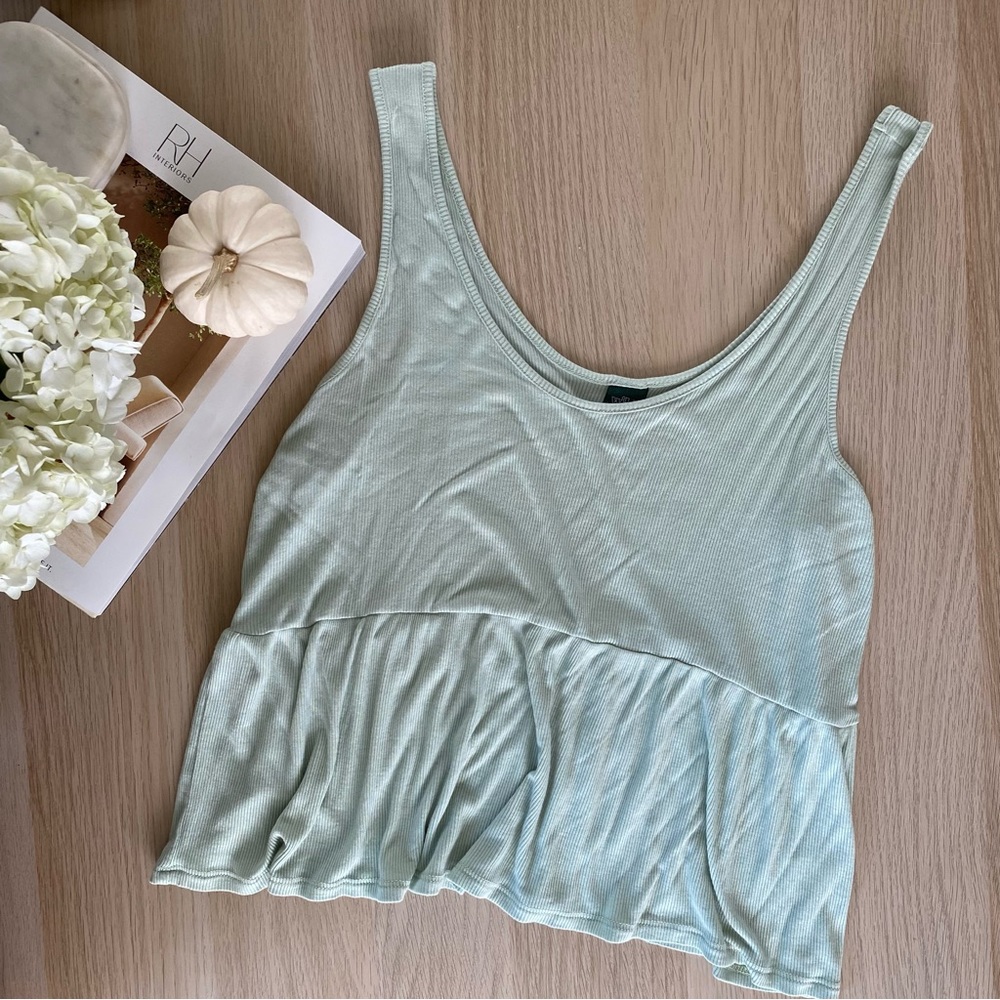 Cropped tank top